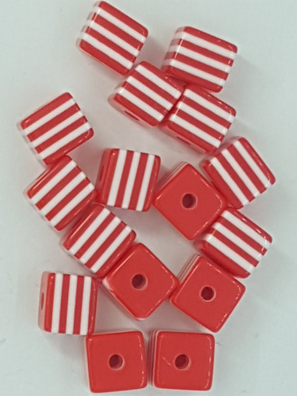 CUBES - 8MM RESIN CUBE - RED