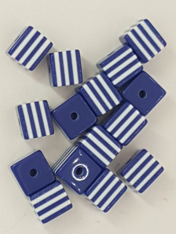 CUBES - 8MM RESIN CUBE - ROYAL BLUE