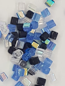 CUBES - 4MM GLASS CUBES - CLEAR/BLUE/BLACK MIX