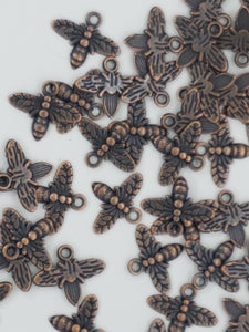 CHARMS - BEE - 16 X 14 X 2MM COPPER COLOUR