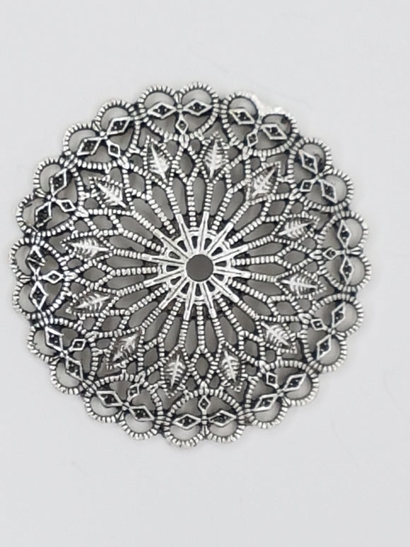 37X4MM TIBETAN STYLE ALLOY FILIGREE MEDALLION - ANTIQUE SILVER