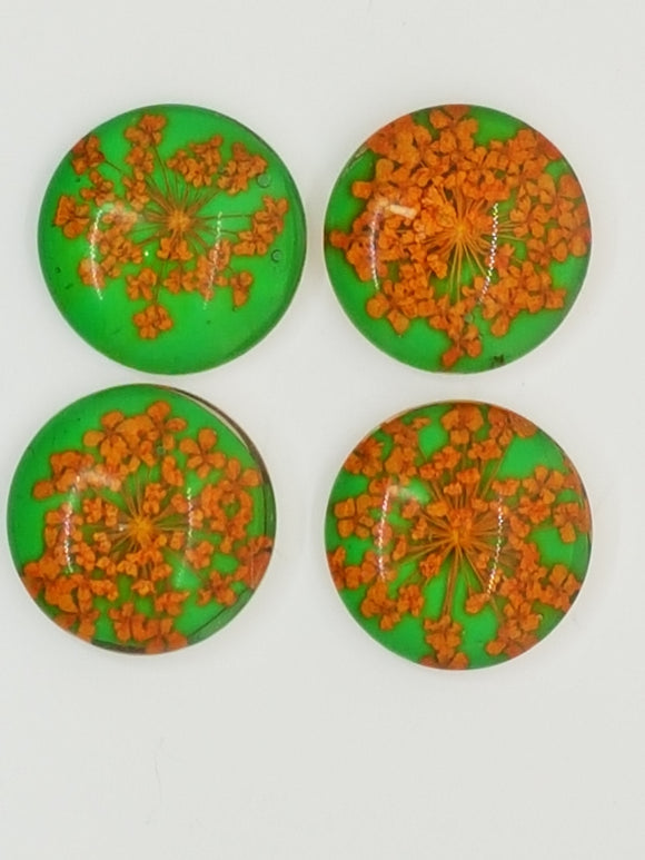 CABOCHON - 20MM GLASS H/MADE HALF DOME WITH DRIED FLOWERS