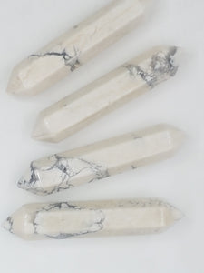 51-55 x 10.5-11 X 9.5-10MM NATURAL HOWLITE BULLET