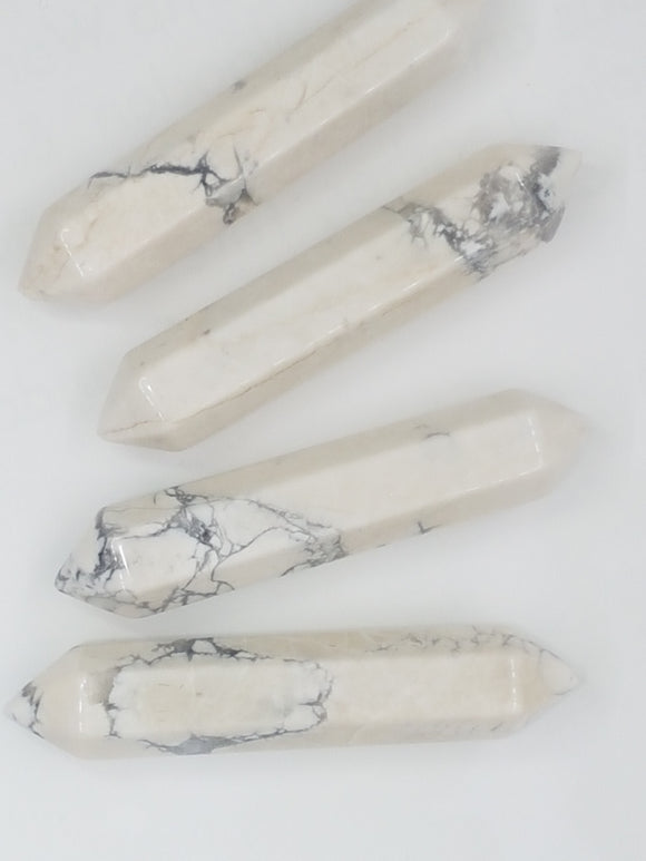51-55 x 10.5-11 X 9.5-10MM NATURAL HOWLITE BULLET