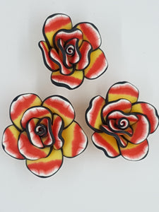FLOWERS - 40-45MM POLYMER CLAY - RED/YELLOW