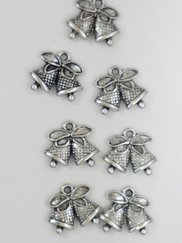 XMAS CHARM - BELLS - ANT. SILVER