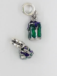 XMAS CHARM - GIFT - ENAMEL - GREEN/PURPLE