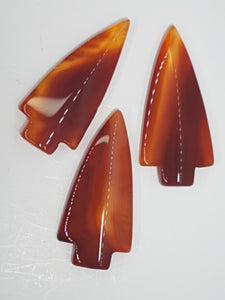 CABOCHONS 42-47 x 21-22MM ARROWHEAD NATURAL AGATE