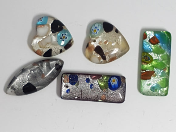 CABOCHON & PENDANTS - 14-22 X 20-34MM FOIL GLASS SHAPES