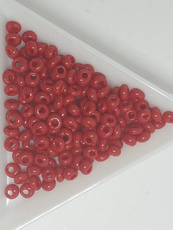 TOHO FRINGE SEED BEADS - FIREBRICK RED