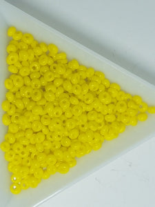 TOHO FRINGE SEED BEADS - YELLOW