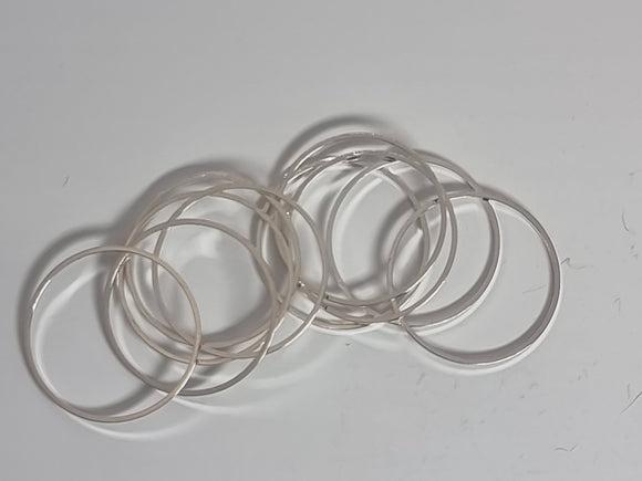 JUMPRINGS- 25 x 1MM LINKING RINGS - SOLDERED - SILVER COLOUR
