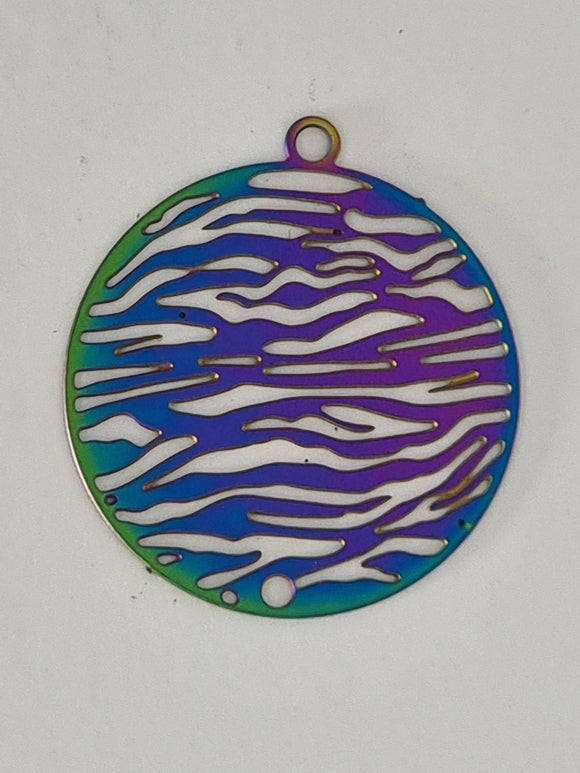 22X20X0.3MM 201 STAINLESS STEEL FILIGREE PENDANT/EARRING - RAINBOW ETCHED