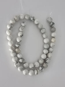 8MM NATURAL HOWLITE BEADS