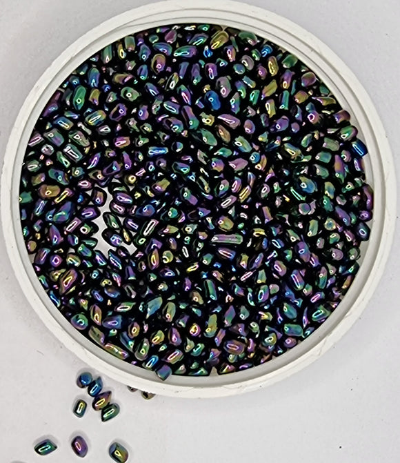 GLASS CHIPS/BEADS - MEDIUM BLUE PLATED