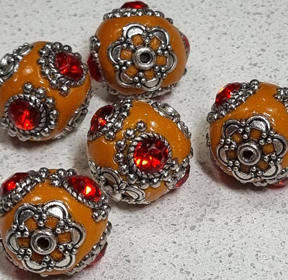 18-20MM INDONESIAN ROUND BEADS - DARK ORANGE