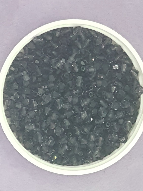 BICONES - 4MM CRYSTAL GLASS FACETED BEADS - GRADE AA - PURPLE (04)