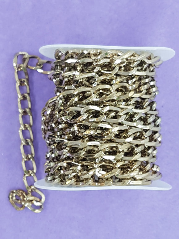 CHAIN - BRASS CURB - UNWELDED - 13 X 7.5 X 2MM BRASS COLOUR