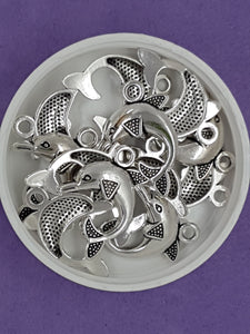 CHARMS - DOLPHIN - 24 X 21 X 4MM ANTIQUE SILVER COLOUR