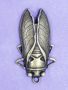 CHARMS - CICADA - 62 X 34MM ANTIQUE BRONZE COLOUR