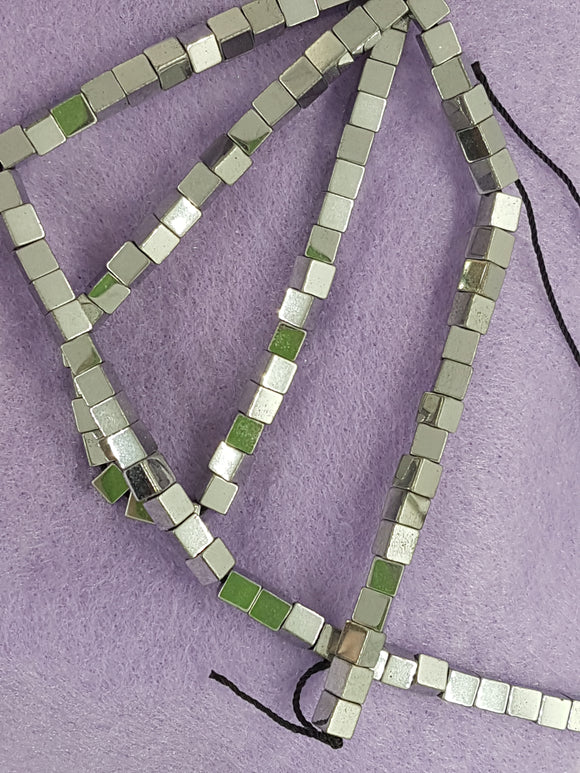 CUBES - 4MM NON MAGNETIC HEMATITE - SILVER