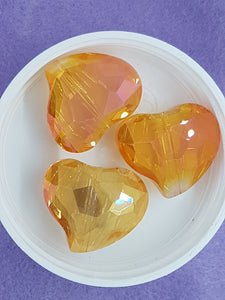 HEARTS - 28MM FACETED GLASS - E.PLATED - DARK ORANGE