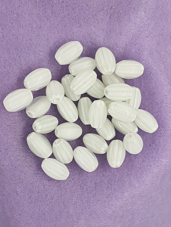 OVAL - 12 X 7.5MM HANDMADE MILLIEFIORI GLASS BEADS - WHITE