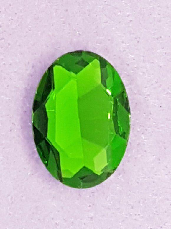 RIVOLI - 29MM GLASS OVAL - EMERALD GREEN