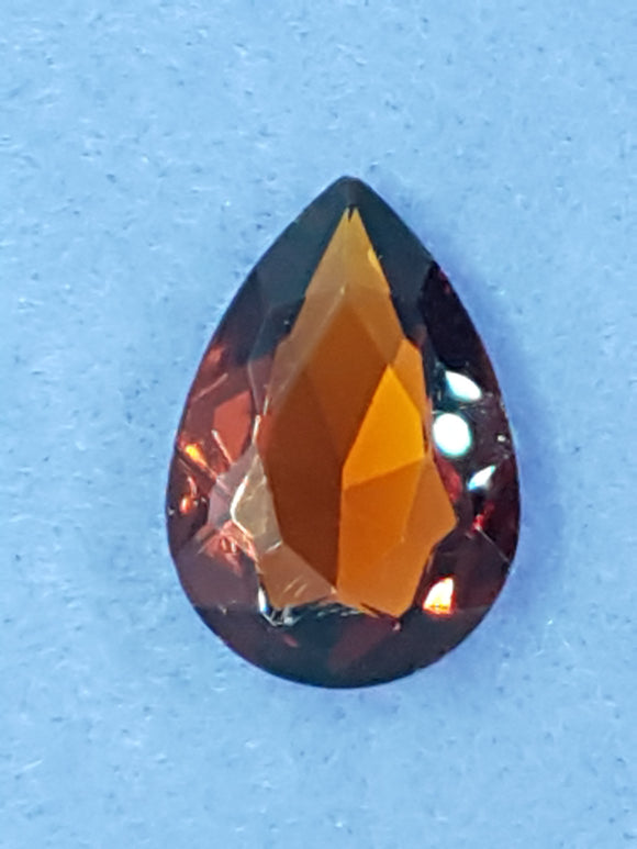 RIVOLI - 29MM GLASS TEARDROP - DARK AMBER