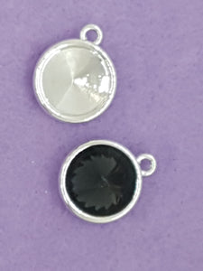 RIVOLI - 12MM SILVER COLOUR POINTED RHINESTONE SETTING