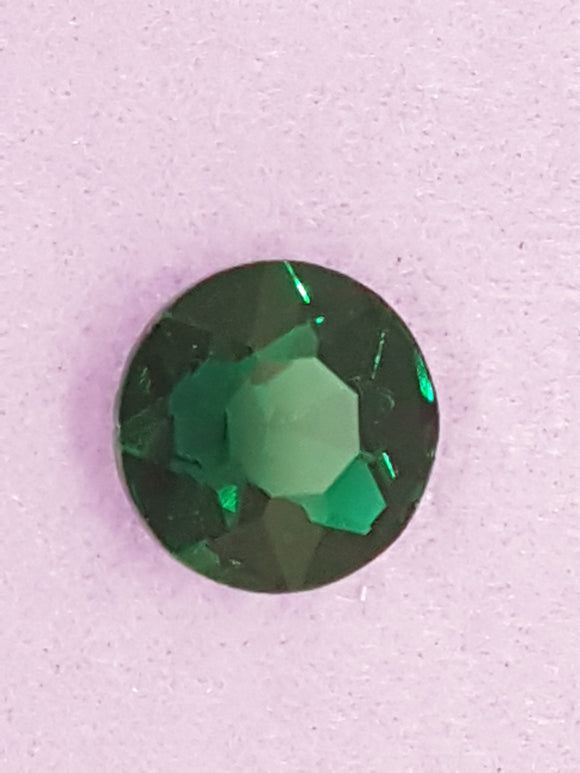RIVOLI - 27MM GLASS ROUND - FOREST GREEN