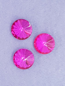 RIVOLI - 18MM GLASS ROUND - FUCHSIA